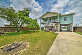 Waterfront Rockport Home with Dock and 3 Kayaks!